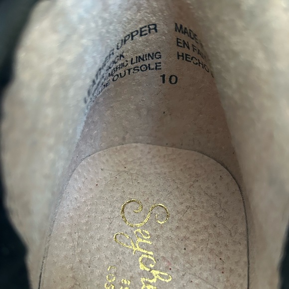 NWOT! Seychelles Black Leather Snare Ruffled Booties. Size 10 - Picture 10 of 11